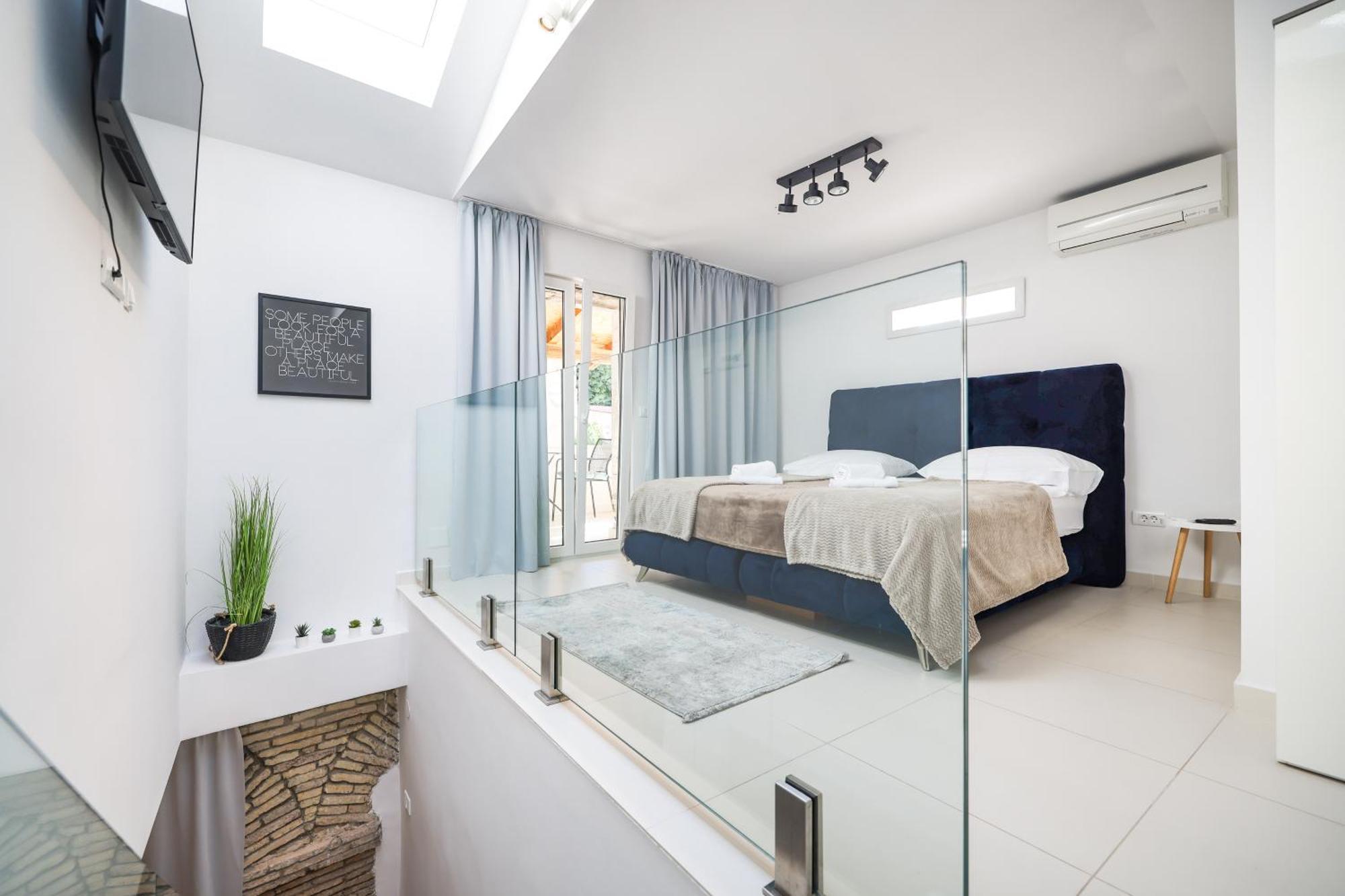 Hidden Apartments In The City Center Zadar Exterior photo
